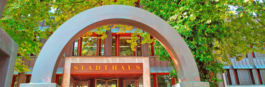 Unterschutzstellung Guyer-Zeller-Strasse 2, 4, 4a, Genehmigung des verwaltungsrechtlichen Vertrages