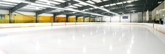 Mit dem Winter- oder Jahrespass der Kunsteisbahn Wetzikon kostenlos ins Hallenbad Uster